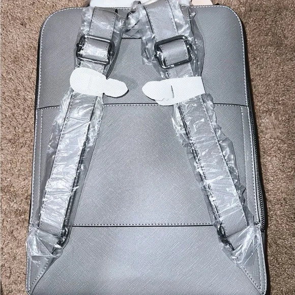 CALPAK Kaya Gray Laptop Bag NWT - Picture 3 of 6